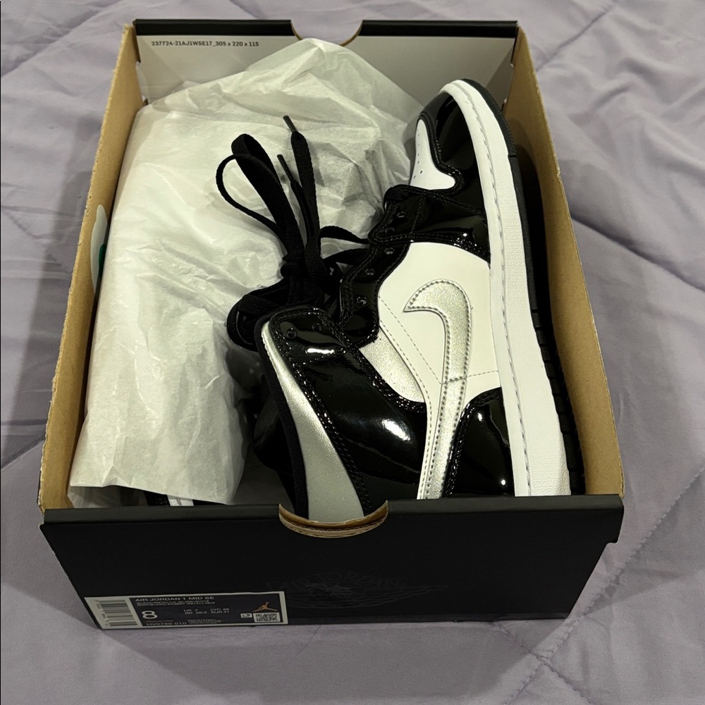 Jordan Air Sneakers in Black and White - Picture 8 of 9